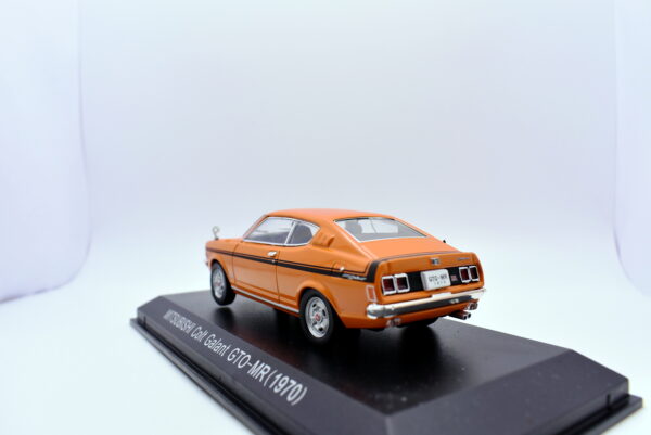 Modellino auto scala 1:43 Mitsubishi colt galant Norev diecast modellismo statico - immagine 4