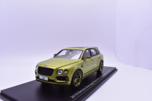 Modellino auto scala 1:43 bentley bentayga pikes peak by spark modellismo statico - immagine 3
