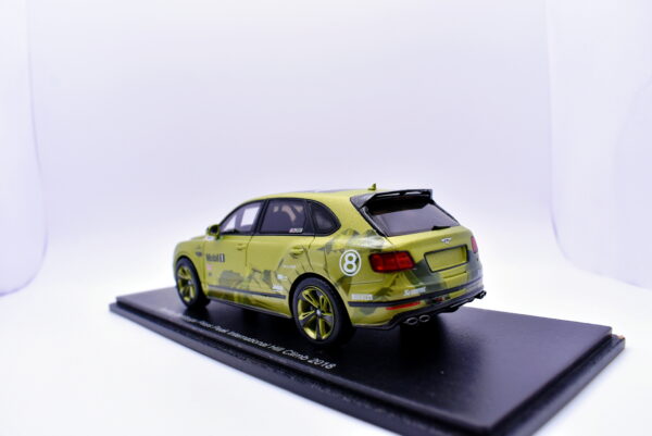 Modellino auto scala 1:43 bentley bentayga pikes peak spark modellismo statico - immagine 4