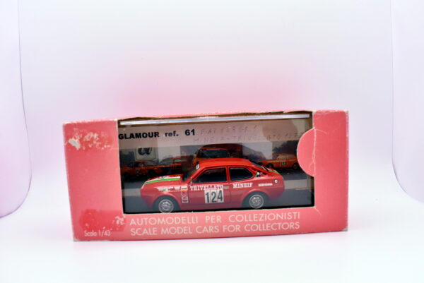 Modellino auto scala 1:43 Fiat 128 c diecast modellismo da collezione - immagine 2