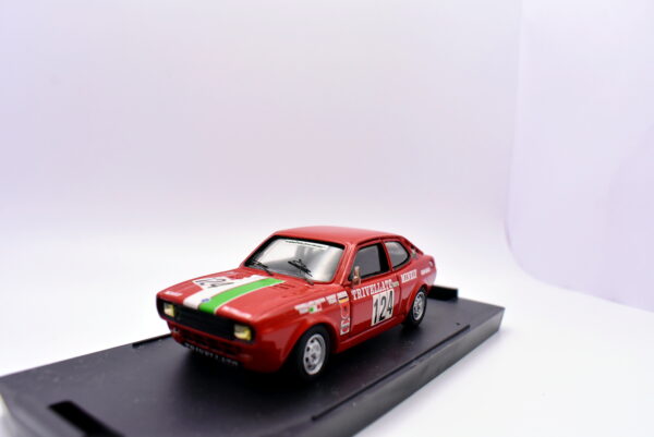 Modellino auto scala 1:43 Fiat 128 c diecast modellismo da collezione - immagine 3