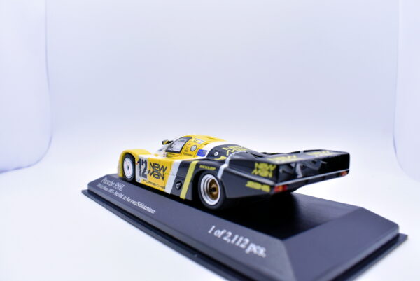 Modellino auto scala 1:43 Porsche 956L Minichamps racing collection diecast modellismo - immagine 4