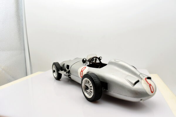 Modellini auto FORMULA 1 scala 1:16 mercedes benz RW 196 polistil F1 collezione - immagine 4