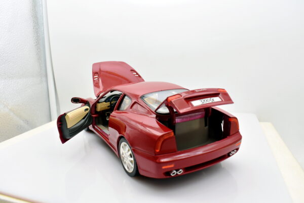 Modellino auto scala 1:18 maserati 3200 gt Burago modellismo da collezione - immagine 4