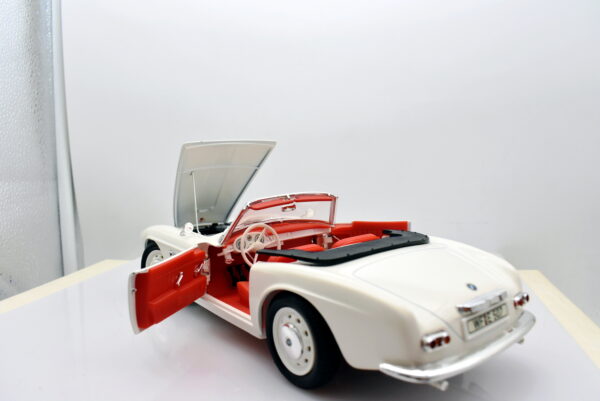 Modellino auto scala 1:18 BMW 507 revell modellismo da collezione - immagine 4