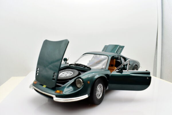 Modellino auto scala 1:18 Ferrari 246 gt anson modellismo da collezione - immagine 3