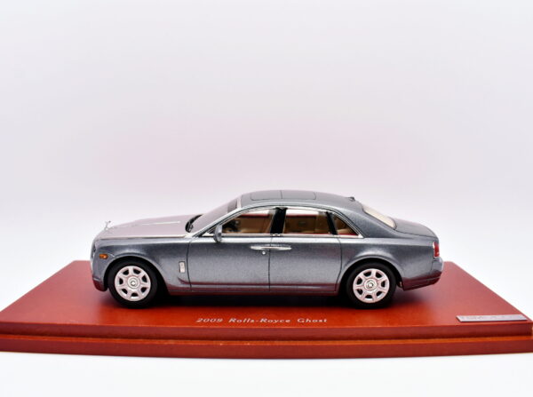 Modellino auto scala 1:43 Rolls royce ghost TSM modellismo statico