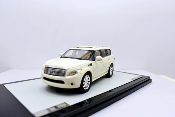 Modellino auto 1:43 Infiniti Qx56 GLM collezione modellismo statico - immagine 4