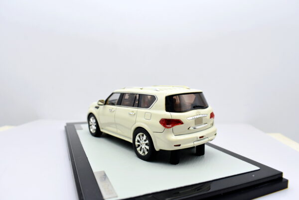 Modellino auto 1:43 Infiniti Qx56 GLM collezione modellismo statico - immagine 5