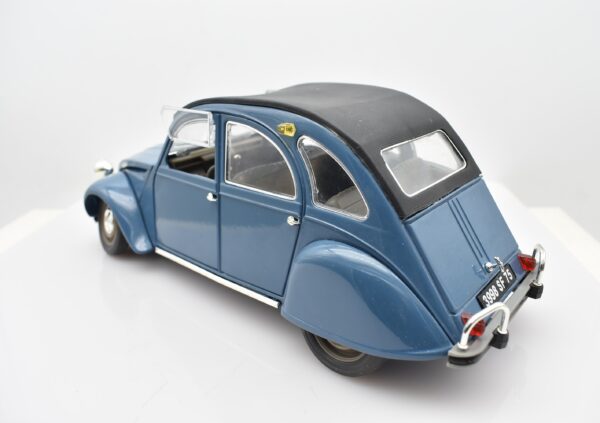 Modellino auto scala 1:18 Citroen 2 CV Solido diecast modellismo da collezione - immagine 4