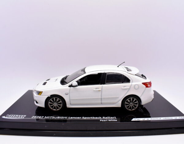 Modellino auto scala 1:43 Mitsubishi Lancer sportback ralliart Vitesse diecast modellismo da collezione