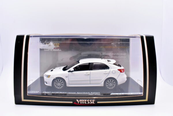 Modellino auto scala 1:43 Mitsubishi Lancer sportback ralliart Vitesse diecast modellismo da collezione - immagine 5