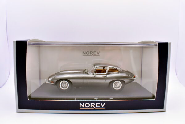 Modellino auto scala 1:43 Jaguar type e norev diecast modellismo statico da collezione - immagine 4