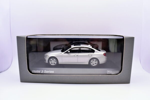 Modellino Auto Scala 1:43 BMW 3 Series paragon diecast modellismo statico - immagine 4