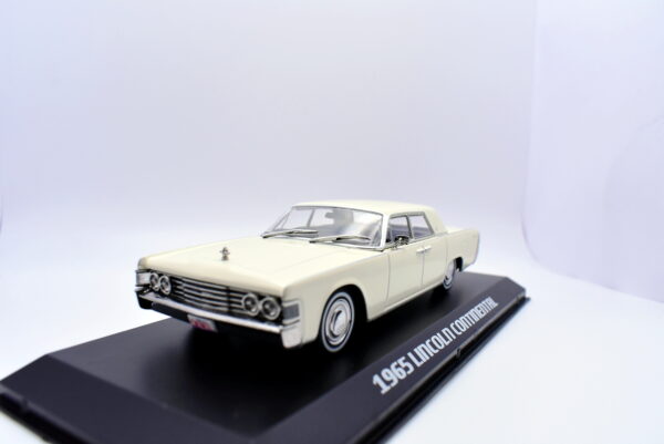 Modellini auto americane scala 1:43 Lincoln Continental diecast modellismo car - immagine 3
