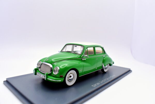 Modellino auto scala 1:43 DKW 3=6 F94 4 Door Neo modellismo da collezione - immagine 3
