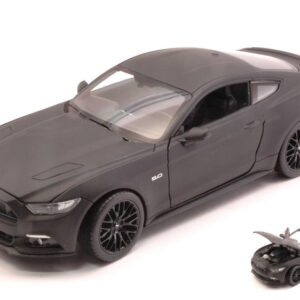 Modellino auto scala 1:24 FORD MUSTANG GT 2015 diecast modellismo statico