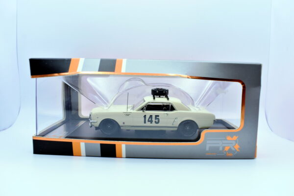modellino auto racing scala 1:43 FORD MUSTANG modellismo statico da collezione t - immagine 2
