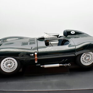 Modellino auto art 1:18 Jaguar D type verde autoart modellismo statico diecast