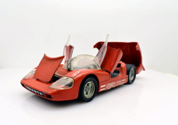 Modellino auto racing scala 1:25 Abarth 2000 N584 politoys diecast modellismo statico - immagine 2