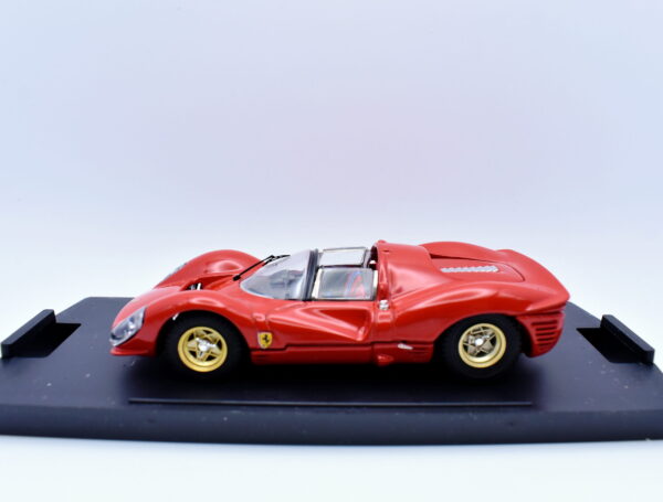 Modellino auto scala 1:43 Ferrari 330 P4 Bang diecast modellismo da collezione