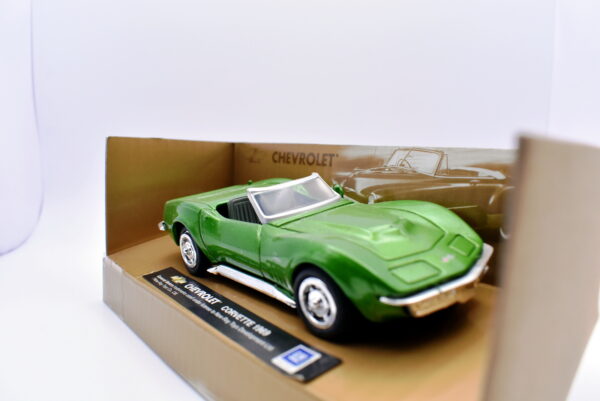 Modellino Auto Scala 1:43 chevrolet corvette diecast modellismo statico - immagine 3