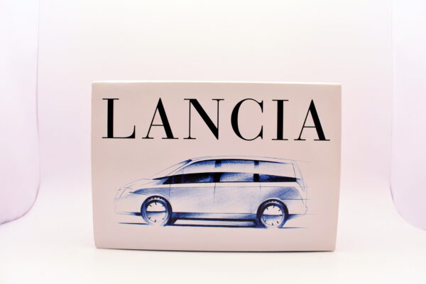 Modellino auto scala 1:43 lancia phedra norev diecast modellismo statico da collezione - immagine 2