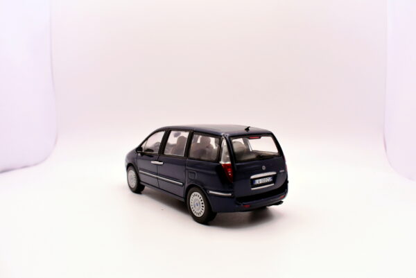 Modellino auto scala 1:43 lancia phedra norev diecast modellismo statico da collezione - immagine 5