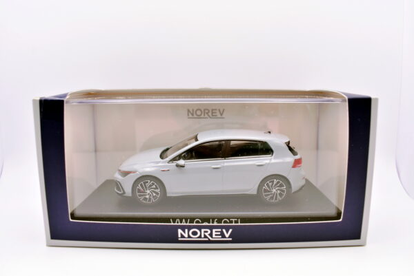 Modellino auto scala 1:43 VW Golf GTI norev diecast modellismo statico da collezione - immagine 2