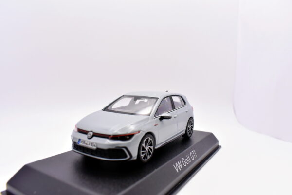 Modellino auto scala 1:43 VW Golf GTI norev diecast modellismo statico da collezione - immagine 4