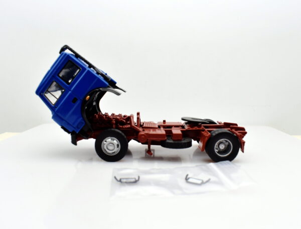 modellino camion scala 1:43 old cars iveco 190 unic camion modellismo da collezione