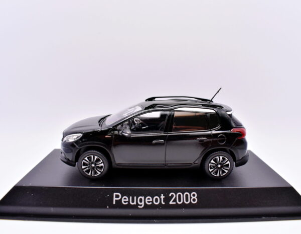 Modellino auto scala 1:43 peugeot 2008 norev diecast modellismo statico da collezione