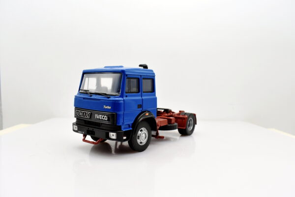 modellino camion scala 1:43 old cars iveco 190 unic camion modellismo da collezione - immagine 3