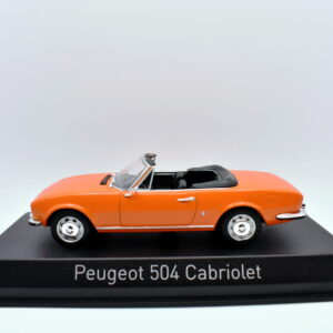 Modellino auto scala 1:43 peugeot 504 cabriolet norev diecast modellismo statico da collezione