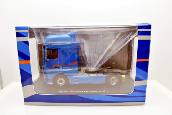 Modellino camion scala 1:43 daf xf international truck of the year eligor modellismo statico - immagine 2