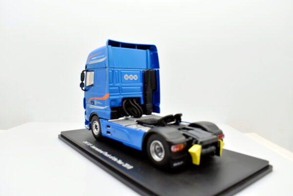 Modellino camion scala 1:43 daf xf international truck of the year eligor modellismo statico - immagine 4