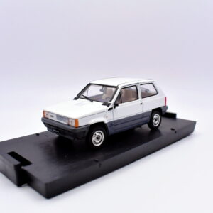 Modellino auto scala 1:43 Fiat panda 45 Brumm diecast modellismo statico