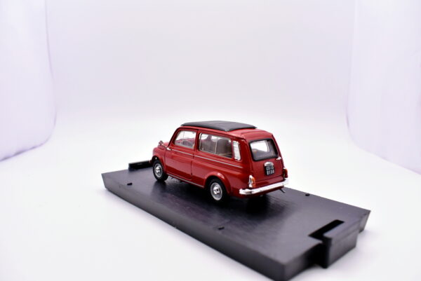 Modellino auto scala 1:43 Fiat 500 giardiniera Brumm diecast modellismo statico - immagine 4