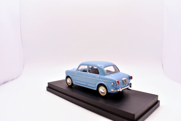 Modellino auto scala 1:43 Fiat 1100/103 E rio diecast modellismo statico - immagine 4