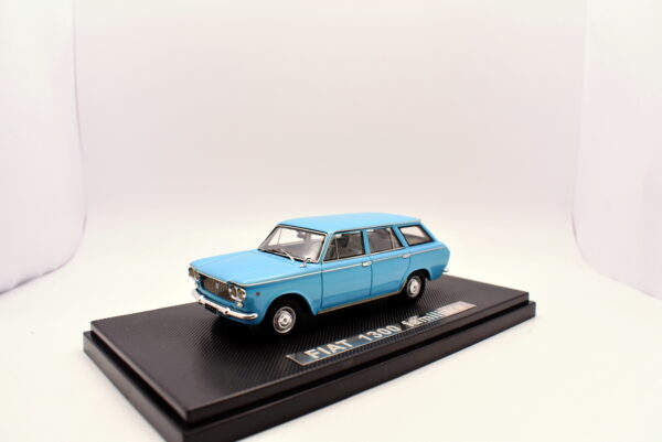 Modellino auto scala 1:43 Fiat 1300 familiare milena rose diecast modellismo da collezione - immagine 3