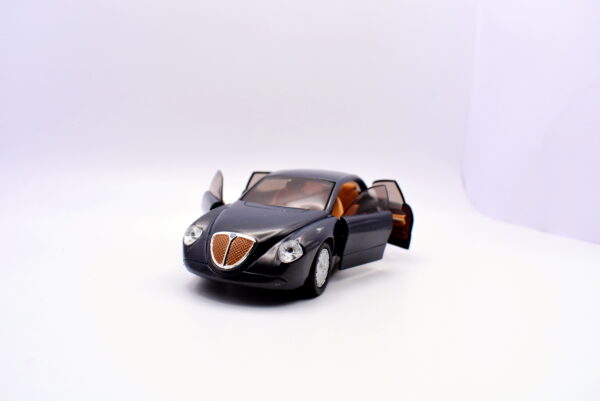 Modellino auto scala 1:43 lancia dialogos solido diecast modellismo statico da collezione - immagine 3