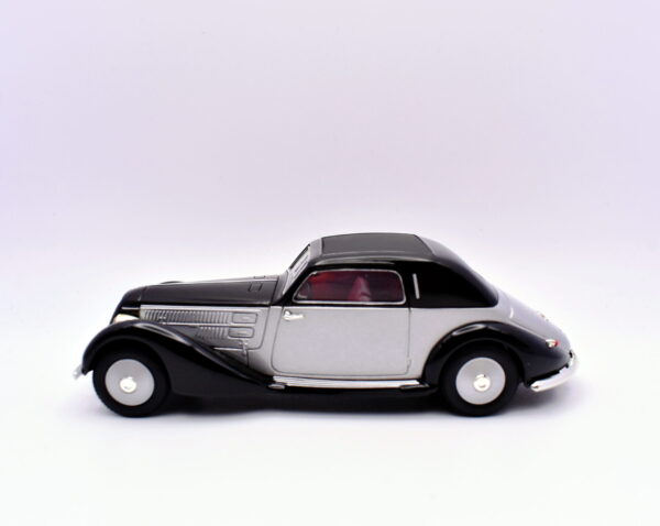 Modellino auto scala 1:43 lancia astura solido diecast modellismo statico da collezione