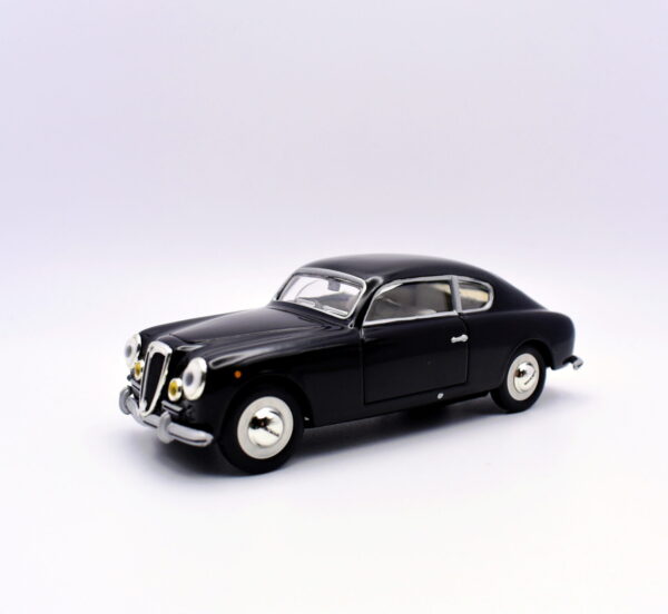 Modellino auto scala 1:43 lancia aurelia gran turismo solido diecast modellismo statico da collezione