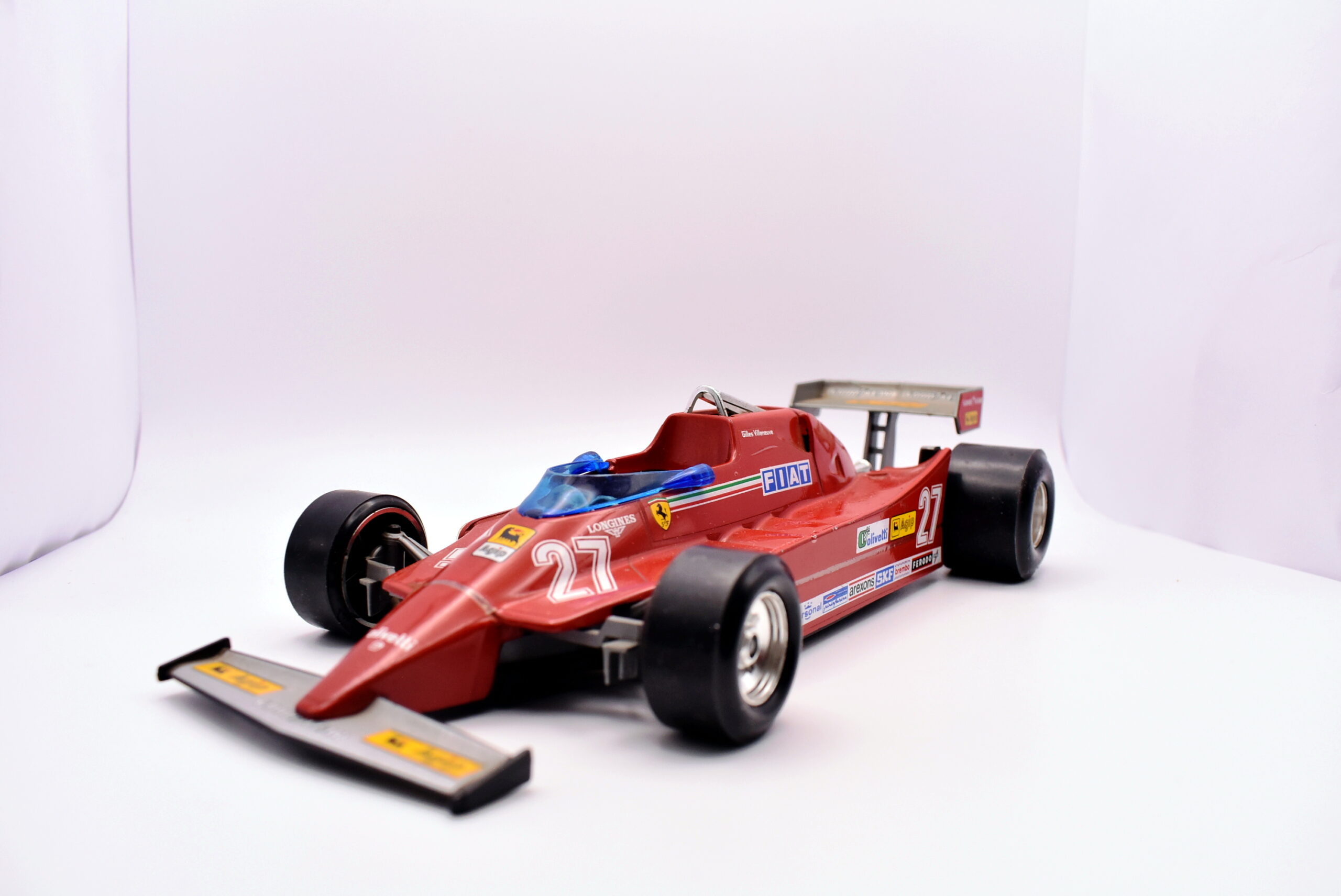 Modellini auto FORMULA 1 1:24 Ferrari 126 C Villeneuve burago modellismo - immagine 2