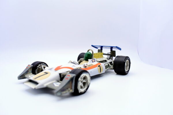 Modellini auto FORMULA 1 1:28 BRM P 160 GRAN PRIX mebetoys modellismo - immagine 4