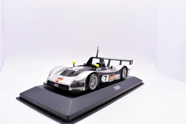 Modellino auto Audi R8R racing scala 1:43 diecast modellismo - immagine 3
