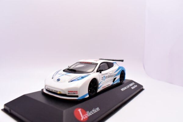 Modellino auto Nissan leaf A scala 1:43 racing collection diecast modellismo - immagine 2