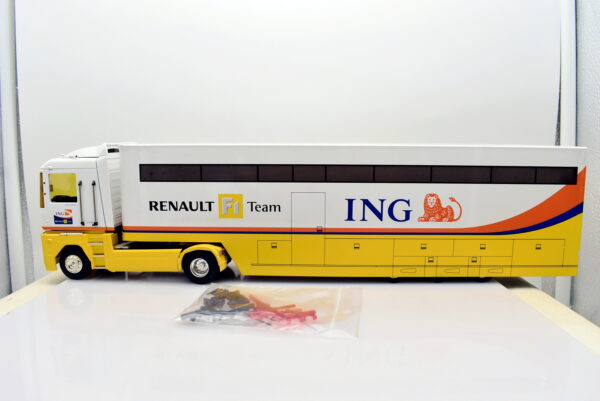 Modellino camion scala 1:43 renault magnum 4 f1 team eligor modellismo statico - immagine 4