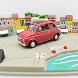 Modellino auto FIAT 500 F rosso scala 1:43 diecast collezione