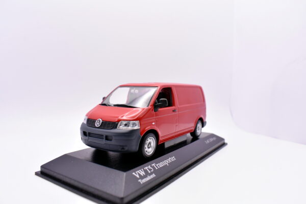 Modellino auto scala 1:43 VW T5 Transporter minichamps diecast modellismo da collezione - immagine 2